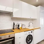Comfortable Apartment 4Br 10P Bastille Voltaire